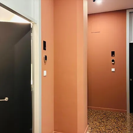 Espai Verd Benimaclet 公寓式酒店 3*