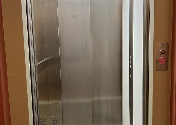 Espai Verd Benimaclet 아파트호텔 3*