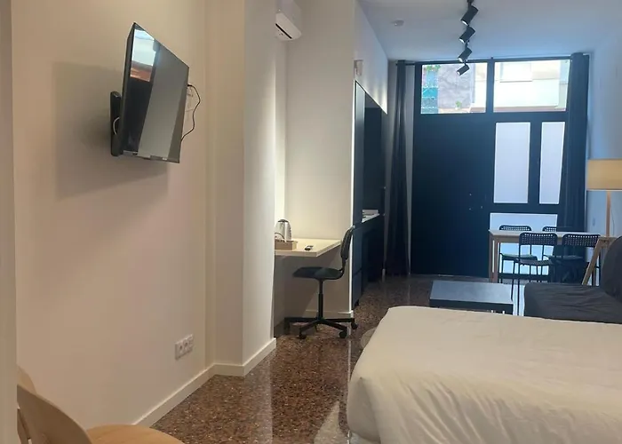 Espai Verd Benimaclet 아파트호텔 3*