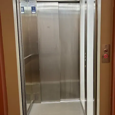 Espai Verd Benimaclet 아파트호텔 3*